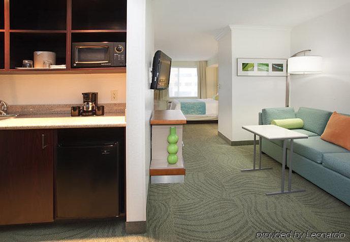 Springhill Suites Portland Airport Room photo